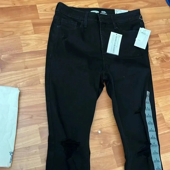 Old Navy Rockstar Super Skinny High rise Black Size 4 - Picture 2 of 4